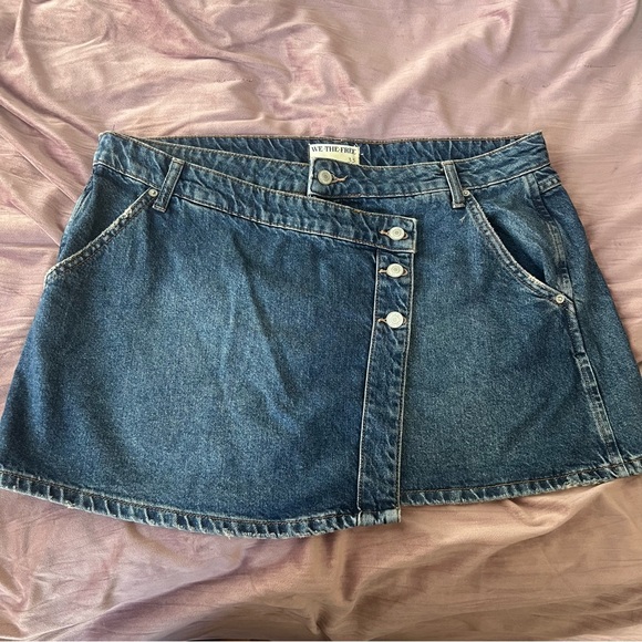 Free People Dresses & Skirts - We the free denim skirt size 33